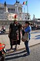 Roma - 405 Doni con un Gladiatore